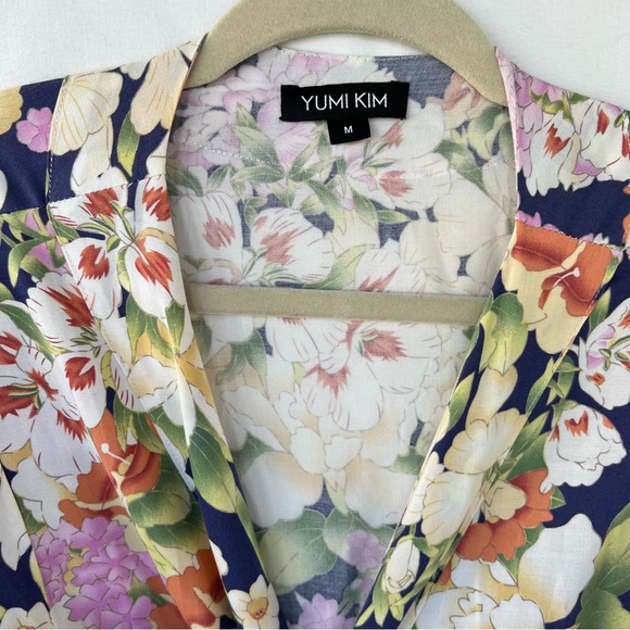 Yumi Kim Dream Lover Women’s Floral Robe with Belt & Pockets Size MED, Like New! - Picture 7 of 10